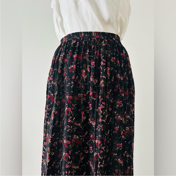 Express S fits M too Black pink red Floral elastic waist semi sheer Maxi Skirt - Picture 4 of 7